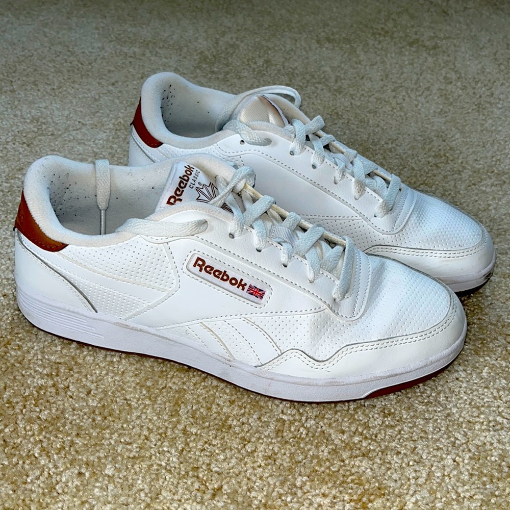 Men’s Reebok Sneakers - Size 9 - Like new